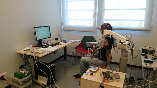 Sistema róbotico híbrido de rehabilitación. Sistema robótico.